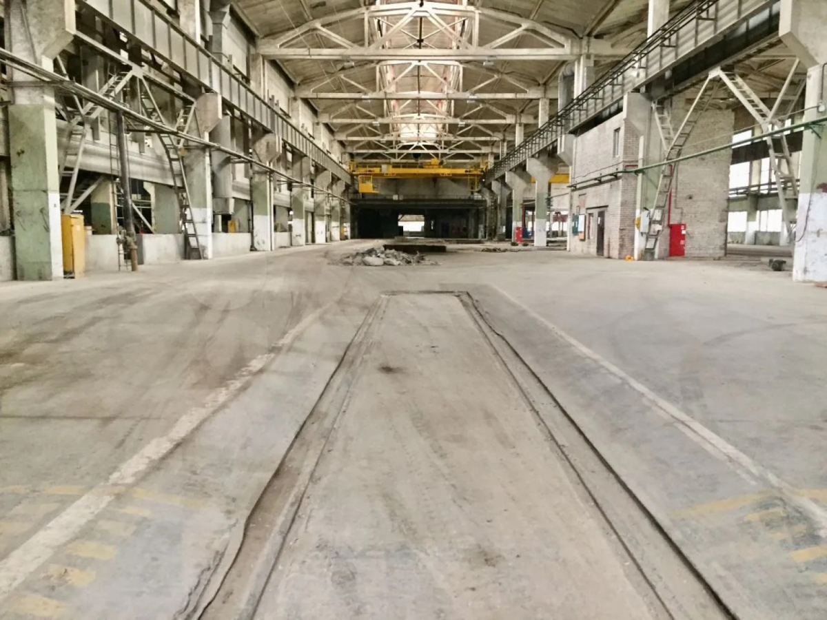 на Домостроительной 10б