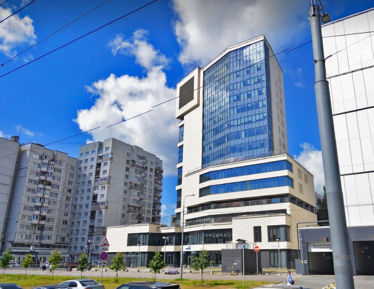 на Богатырском, 3