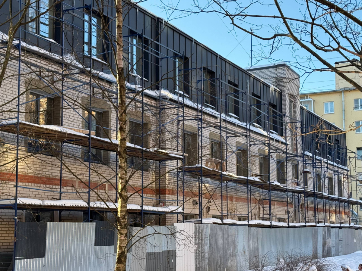 на Металлистов