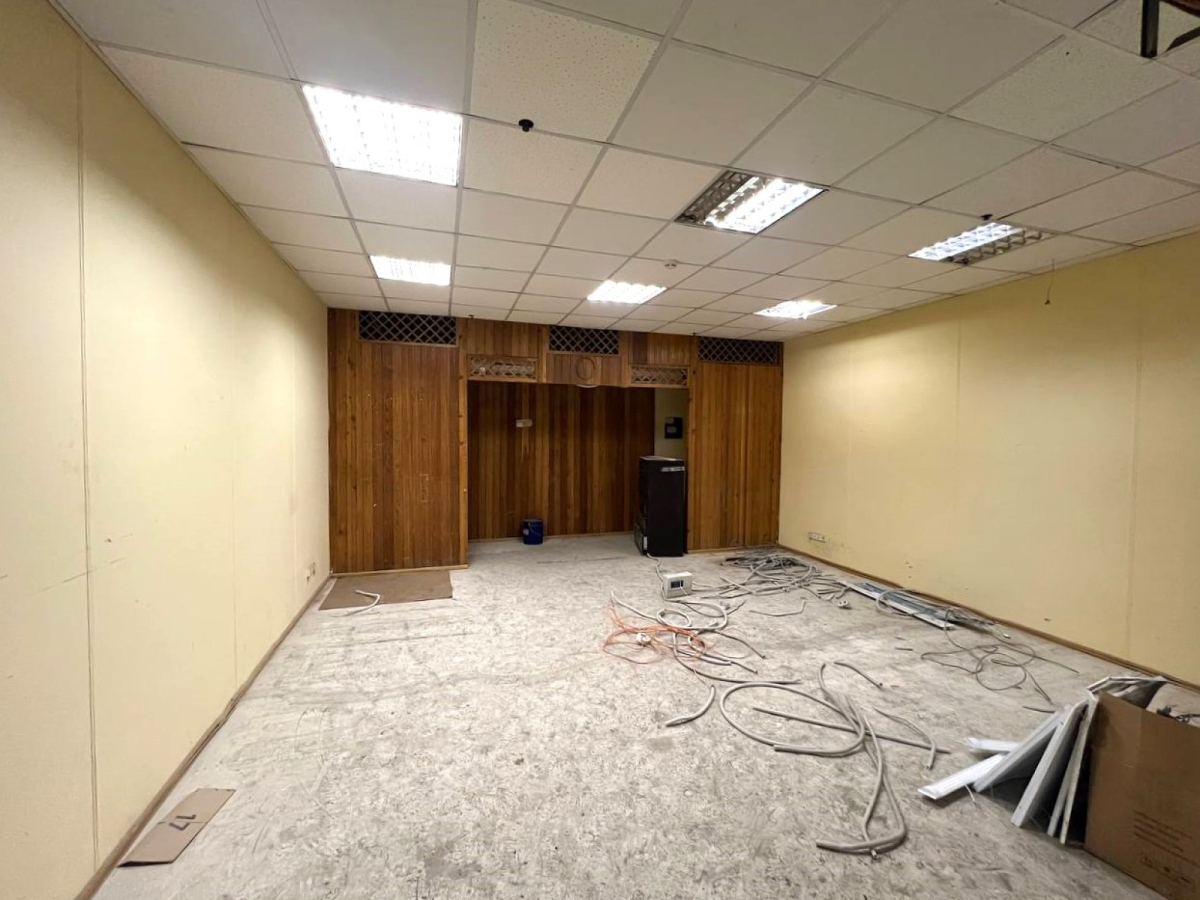 на Нефтяной дороге, 3