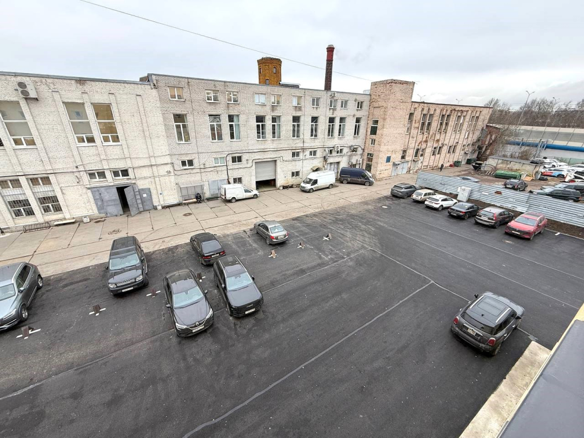 на Уральской, 13