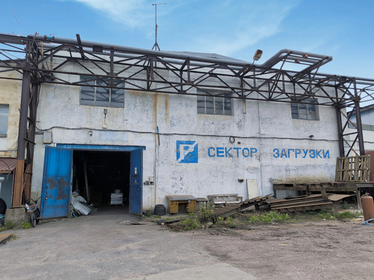 Октябрьская наб, д 104 к13
