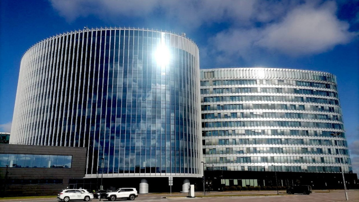 Авиор Тауэр