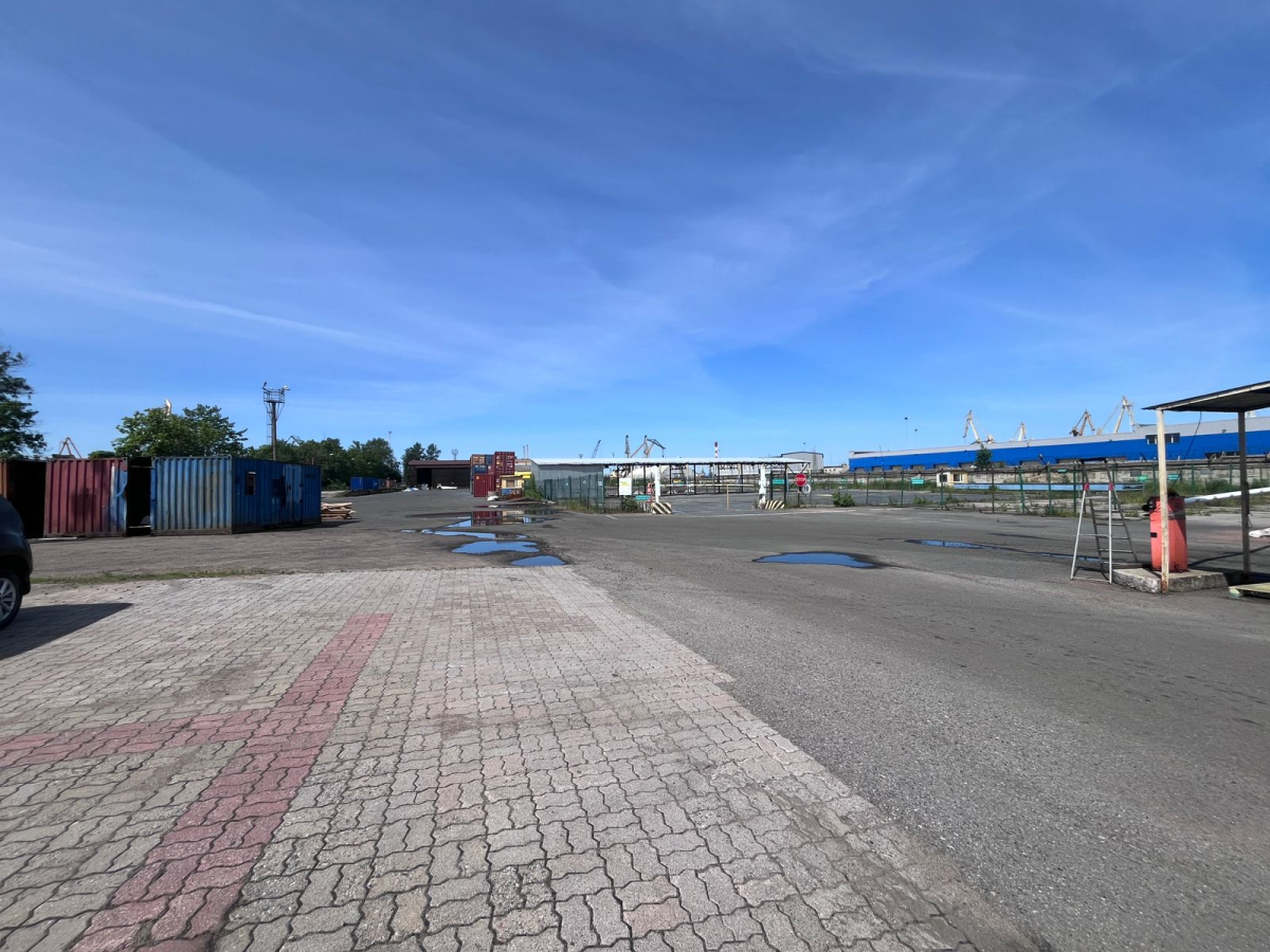 Склад открытого хранения на Турухтанных островах