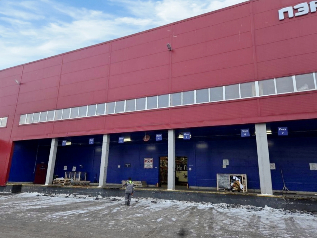 на Якорной, 17