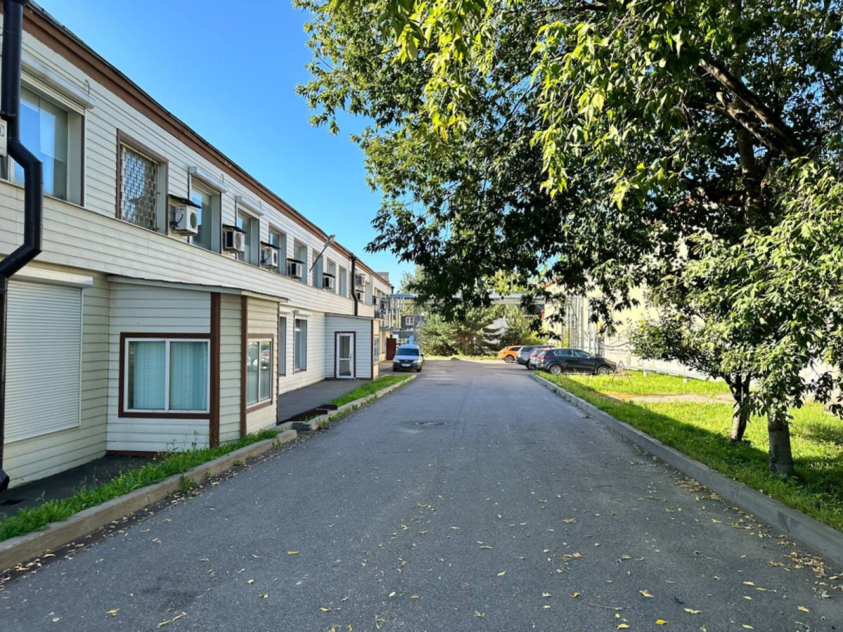 на Нефтяной дороге, 3