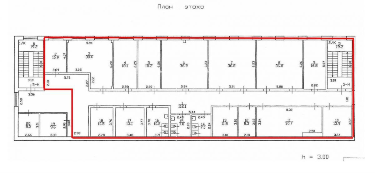 на Октябрьской набережной