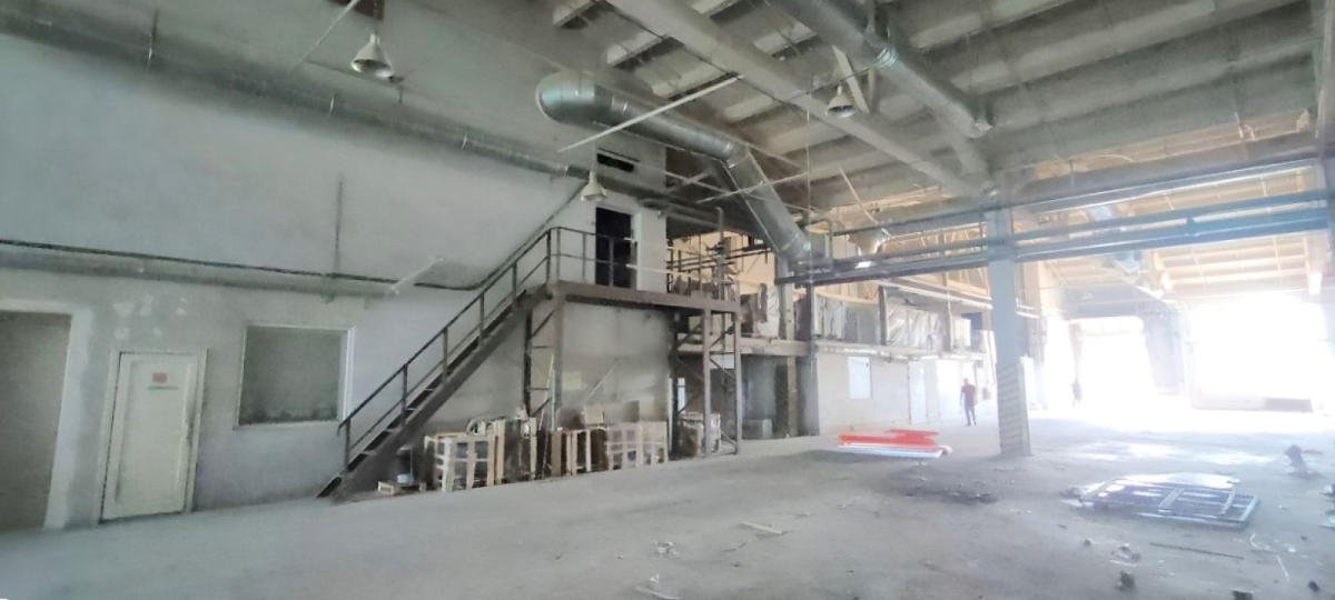 на Нефтяной дороге, 3