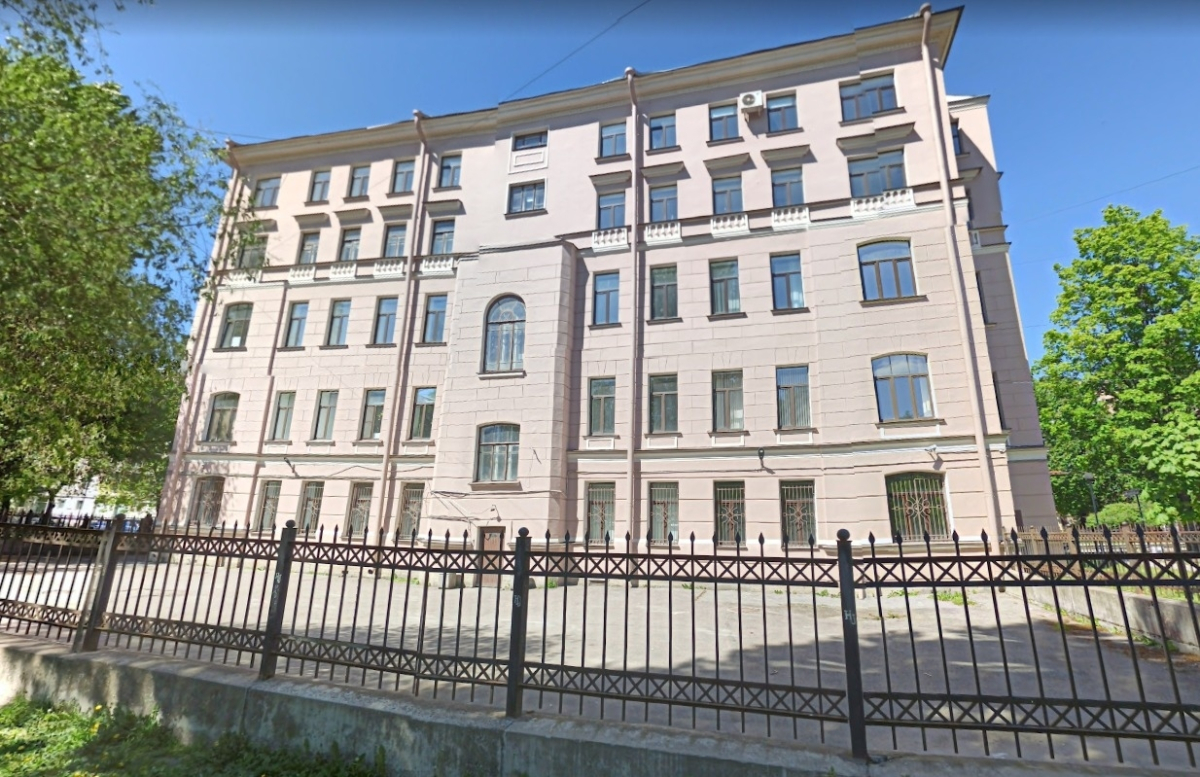 на Большой Пушкарской