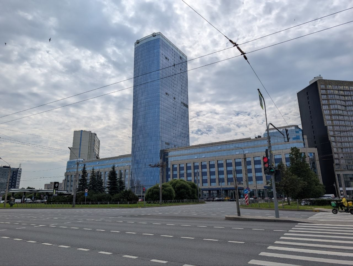 Leader Tower