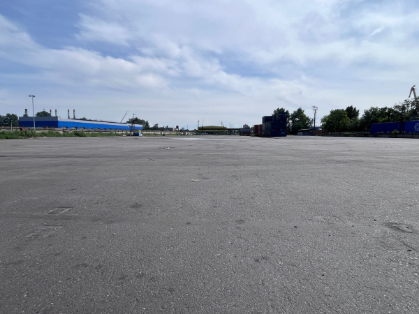 Склад открытого хранения на Турухтанных островах