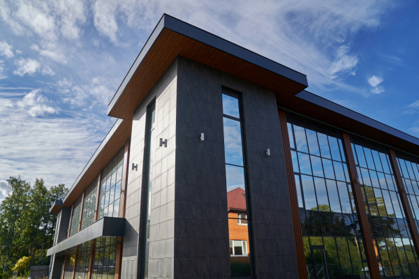 на Выборгском ш., 12