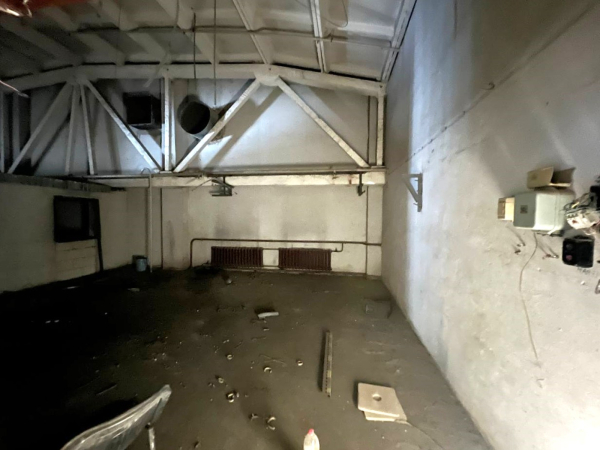 на Нефтяной дороге, 3