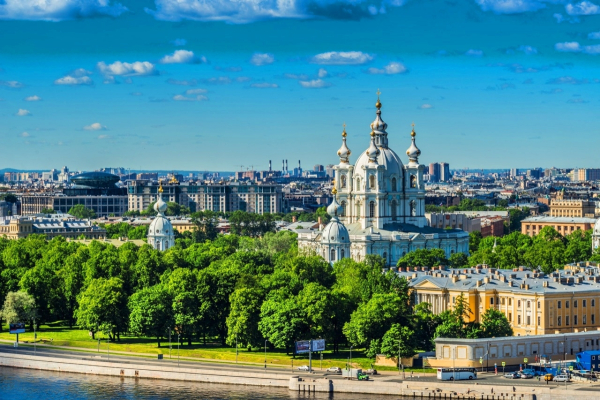 в элитном доме Платинум на набережной