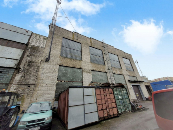 в поселке Стрельна