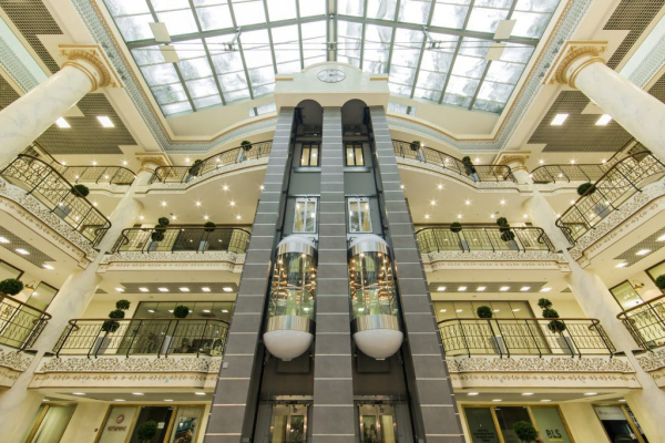 Преображенский двор