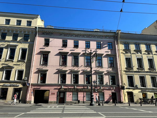 Невский 8