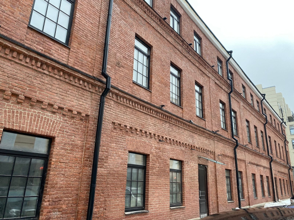11-я Красноармейская, 11