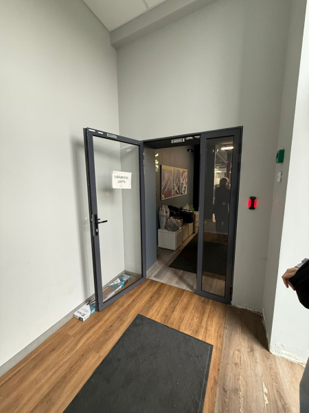 на Воскресенской набережной