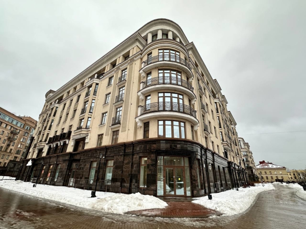 в Парадном Квартале