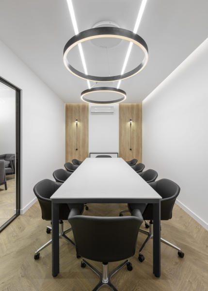 Невский пр., д. 1