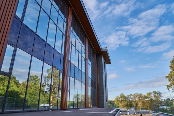 на Выборгском ш., 12