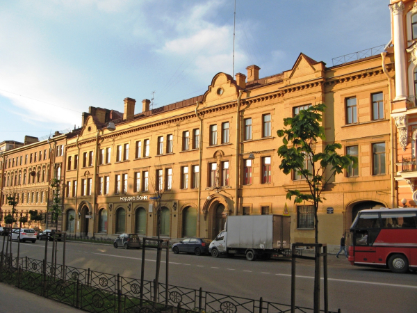 на Звенигородской