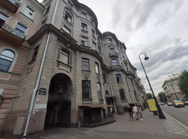 на Каменноостровском, 26-28